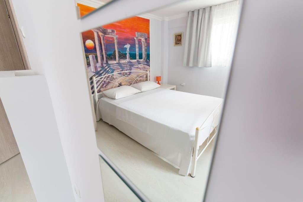 2 Bedrooms Apartment Close To Metro Dafni In Athén Kültér fotó